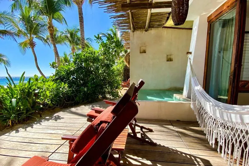 Beachfront Suites In Tulum Beach 5*,  מקסיקו
